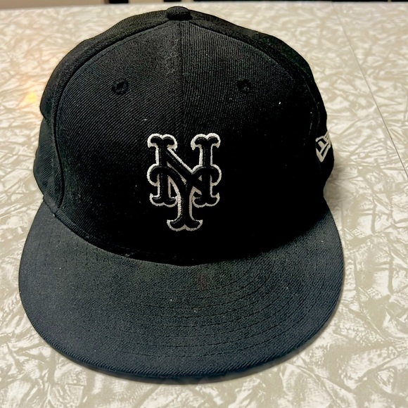 New York Mets fitted Hat - Picture 1 of 3